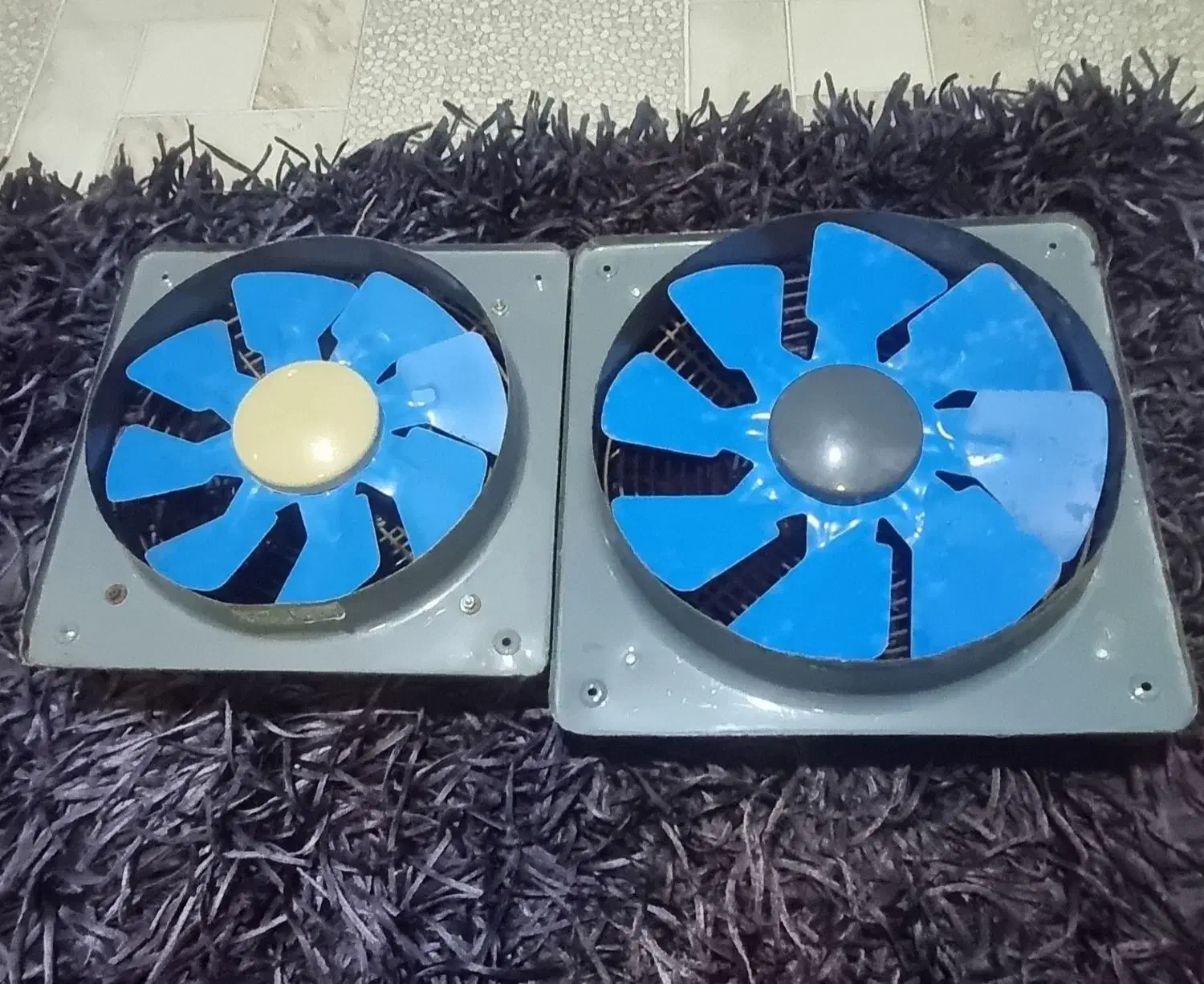 هواکش ۲عدد یا فن دمنده سالم ۳۵سانت در۳۵ انزلی|پنکه و تصفیهکنندهٔ هوا|رشت, جهاد|دیوار