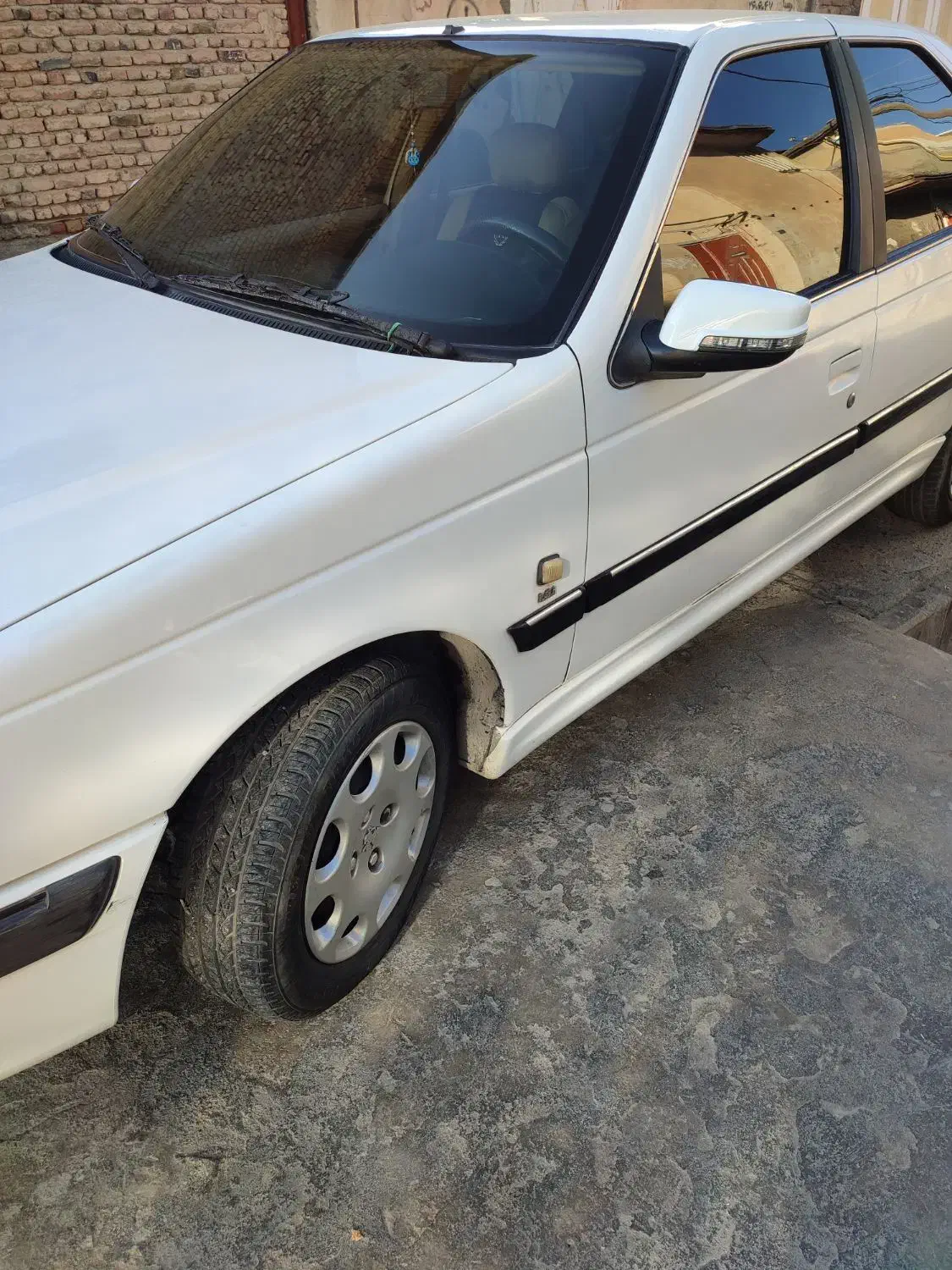 پژو پارس ۹۴ بی رنگ|خودرو سواری و وانت|بروجرد, |دیوار