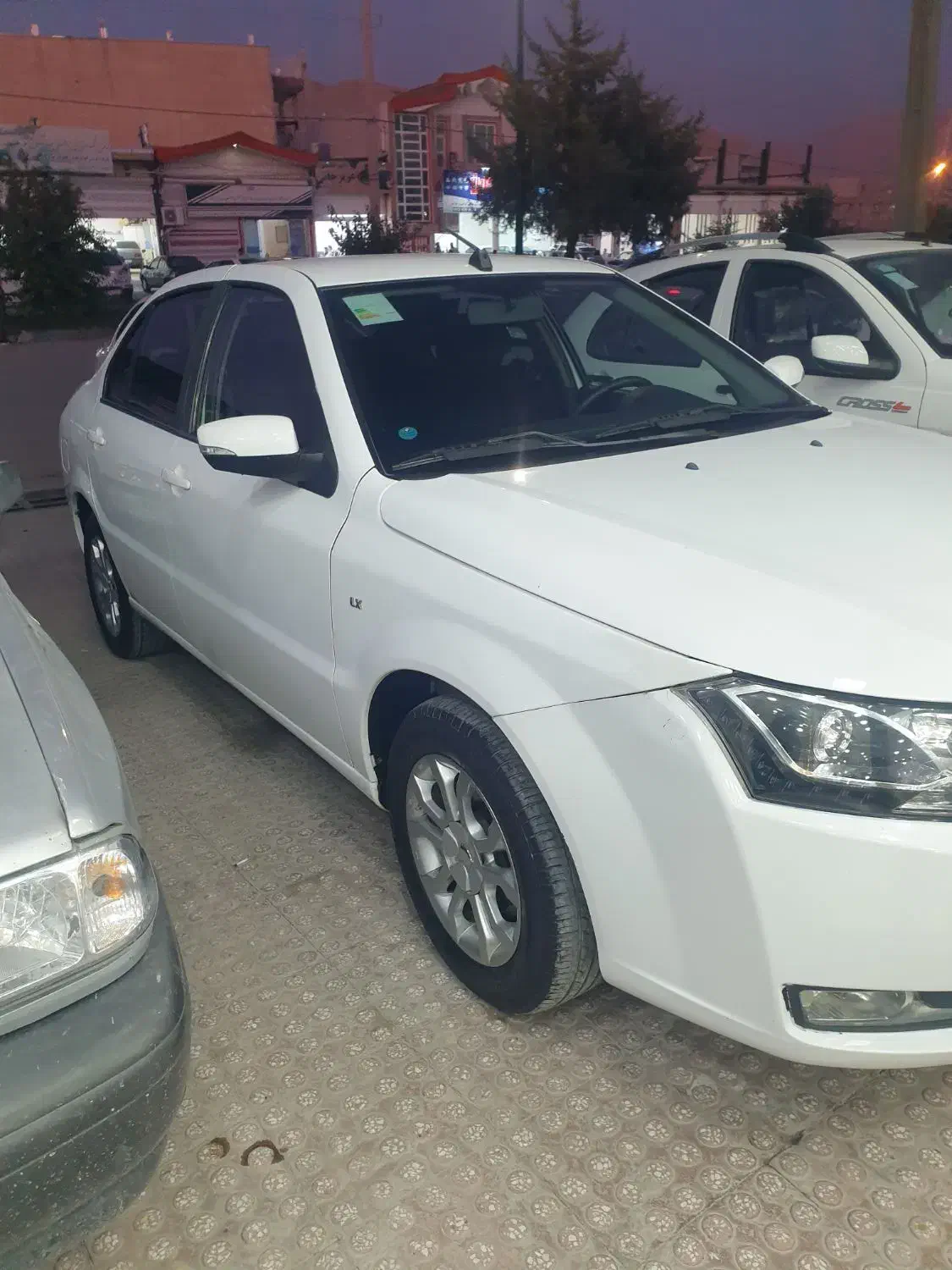 دنا مدل ۹۹|خودرو سواری و وانت|سرپل ذهاب, |دیوار