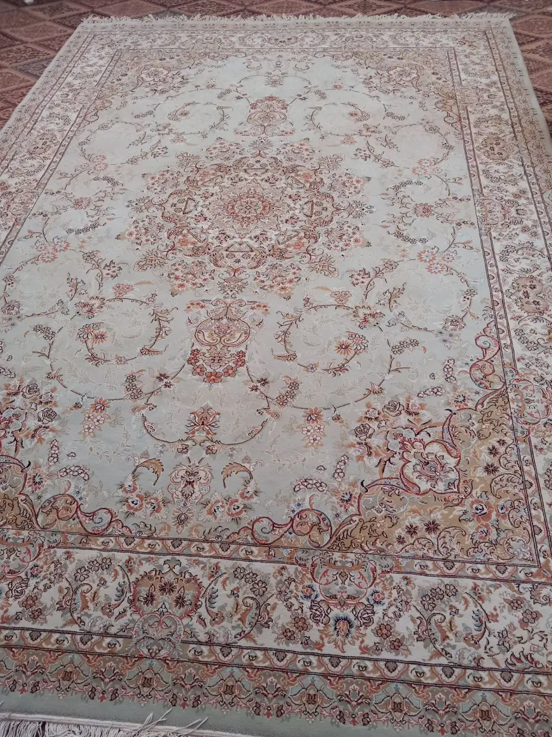 فرش۹متری ۷۰۰شانه|فرش|میاندوآب, |دیوار