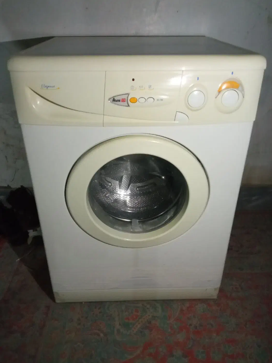 لباسشویی آبسال ۶کیلوی|ماشین لباسشویی و خشک‌کن لباس|گنبد کاووس, |دیوار