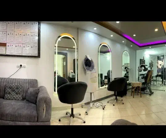 قراردادباحرفه ای هاناخن،فشیال،مژه کراتین،رنگ،شنیون|استخدام درمانی، زیبایی، بهداشتی|کرج, کوی فرهنگ|دیوار