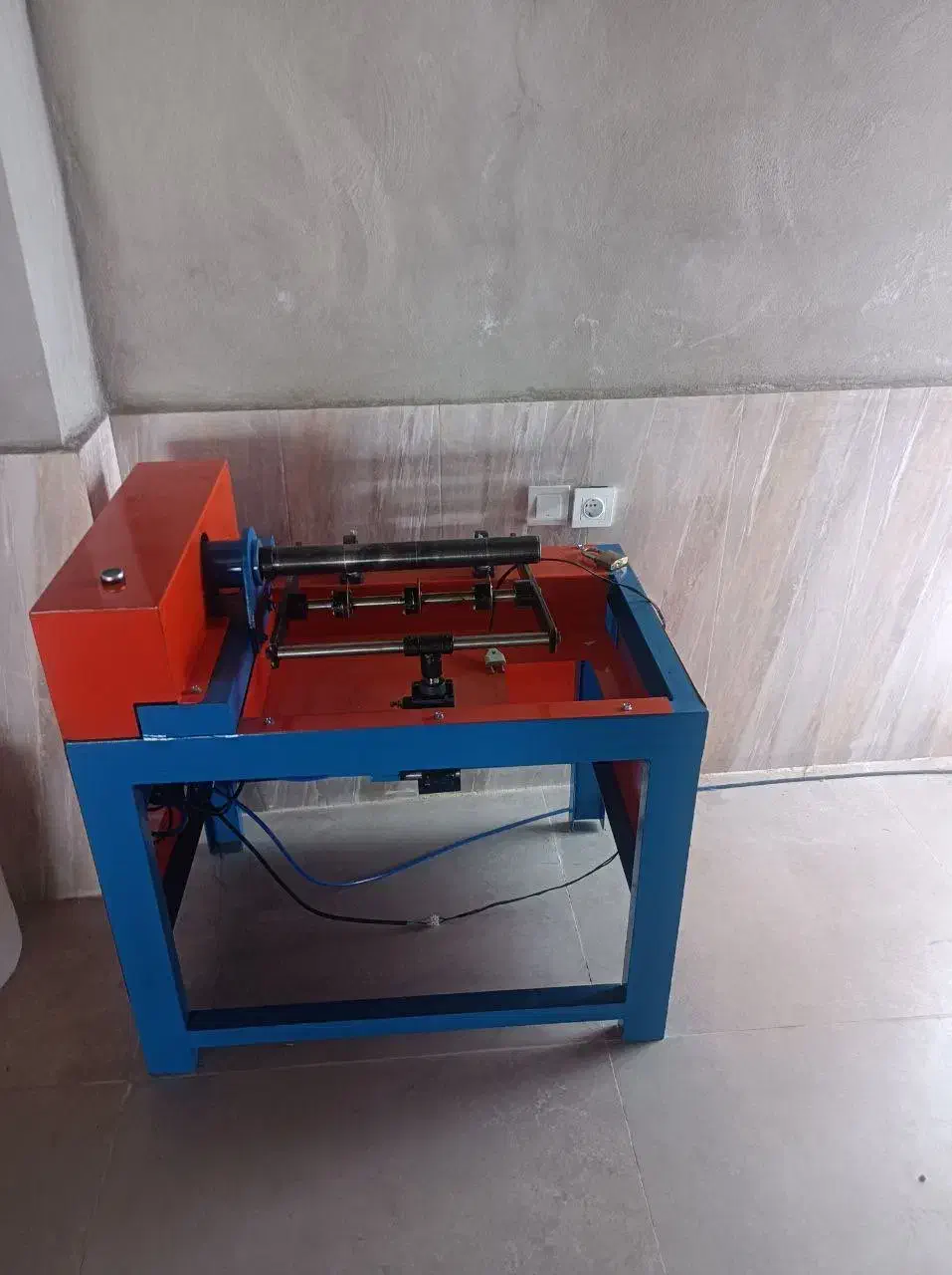 فروش دستگاه دستمال کاغذی دلسی|ماشینآلات صنعتی|آمل, |دیوار