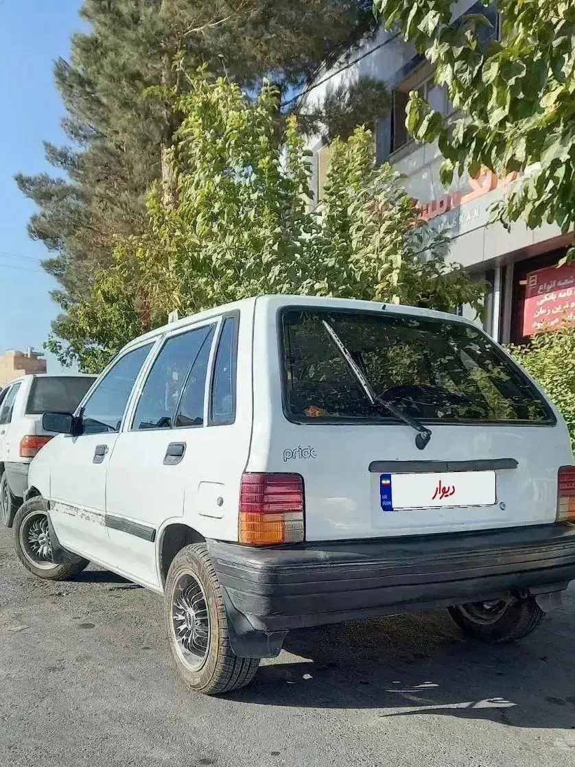 پراید هاچبک خانگی تمیز در حد|خودرو سواری و وانت|شاهینشهر, نظامی|دیوار