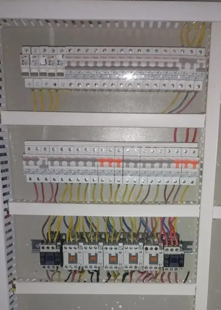 برقکار ساختمان برقکاری|خدمات پیشه و مهارت|سبزوار, امیر کبیر|دیوار