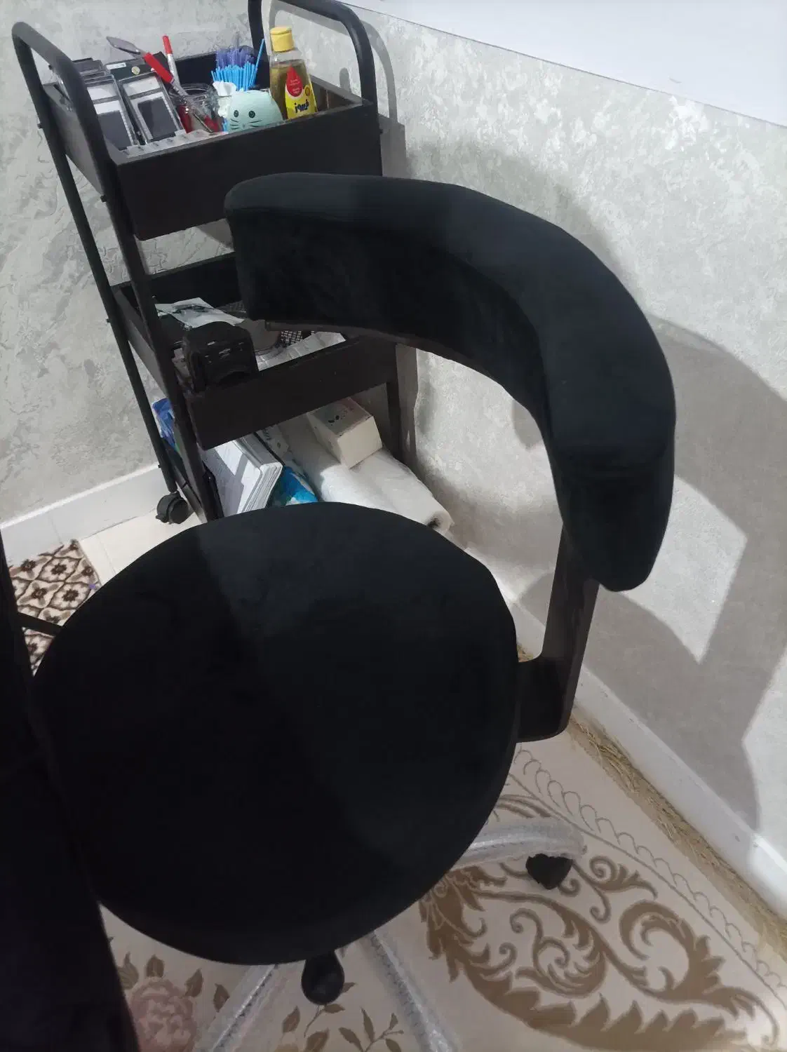 تخت اکستنشن مژه و صندلی استاد کار و ترولی|آرایشگاه و سالنهای زیبایی|دلیجان, |دیوار