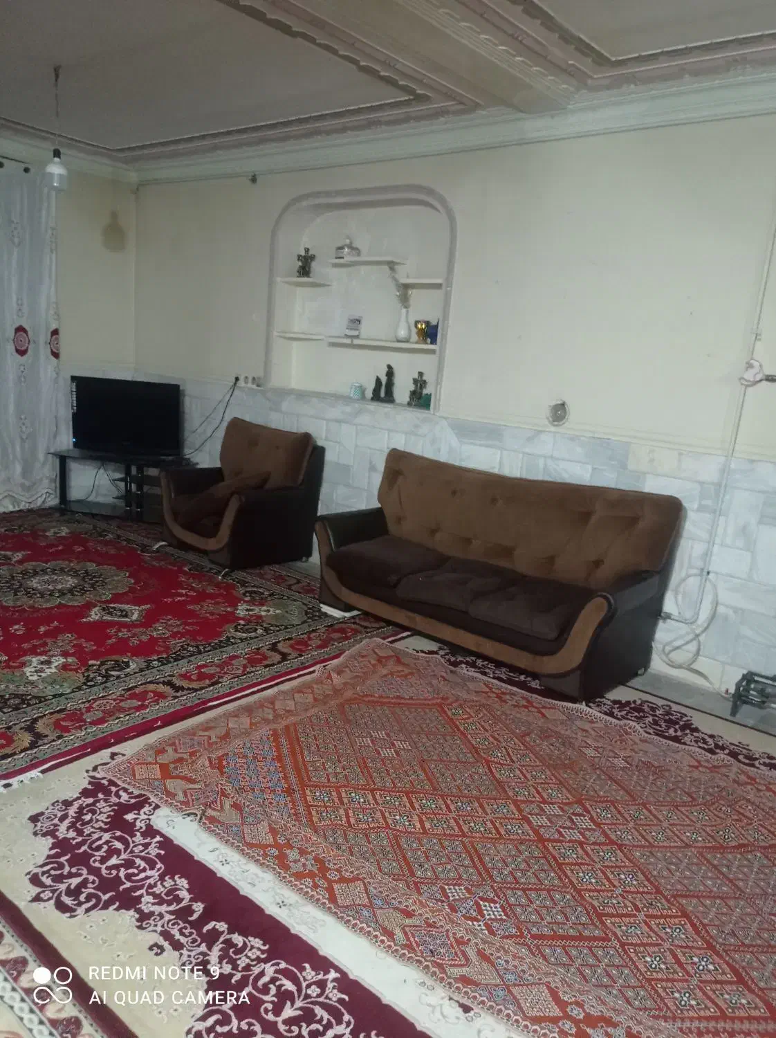 خانه ویلایی سوییت و اتاق در 24ساعت شبانه روز|اجارهٔ کوتاه‌مدت آپارتمان و سوئیت|سیرجان, |دیوار