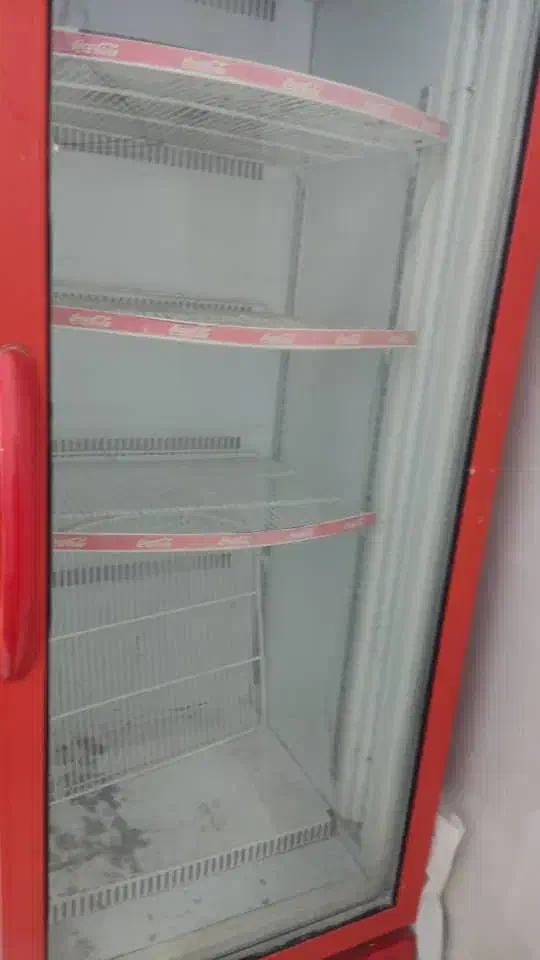 یخچال|یخچال و فریزر|ریگ, |دیوار