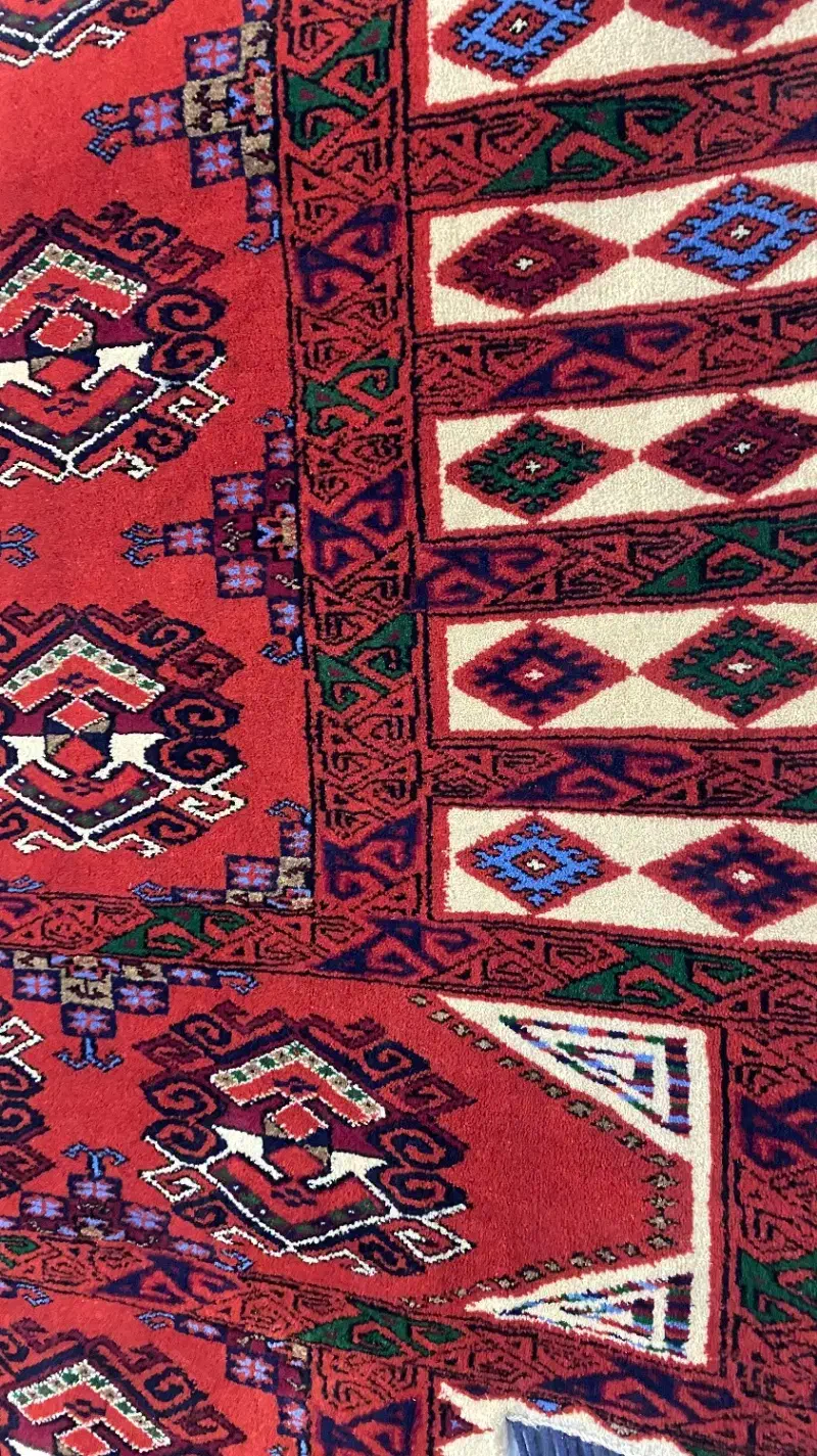 دیه باشلق|فرش|کلاله, |دیوار