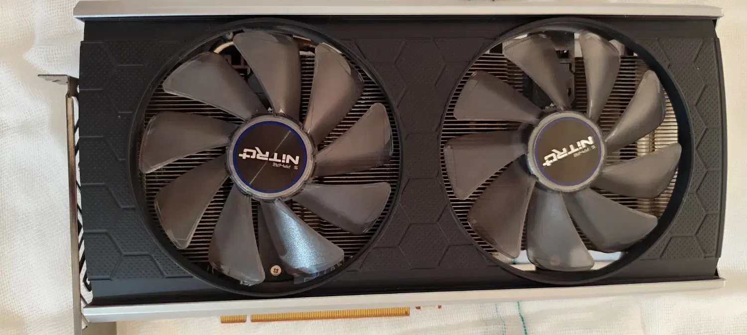 sappire rx 5500xt 8gig|قطعات و لوازم جانبی رایانه|کرج, شهرک فهمیده|دیوار