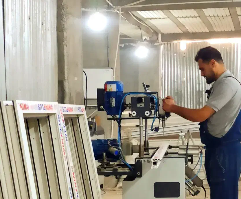 تولیدی یونولیت، تیرچه بلوک، درب و پنجره دوجداره|مصالح و تجهیزات ساختمان|بجنورد, |دیوار