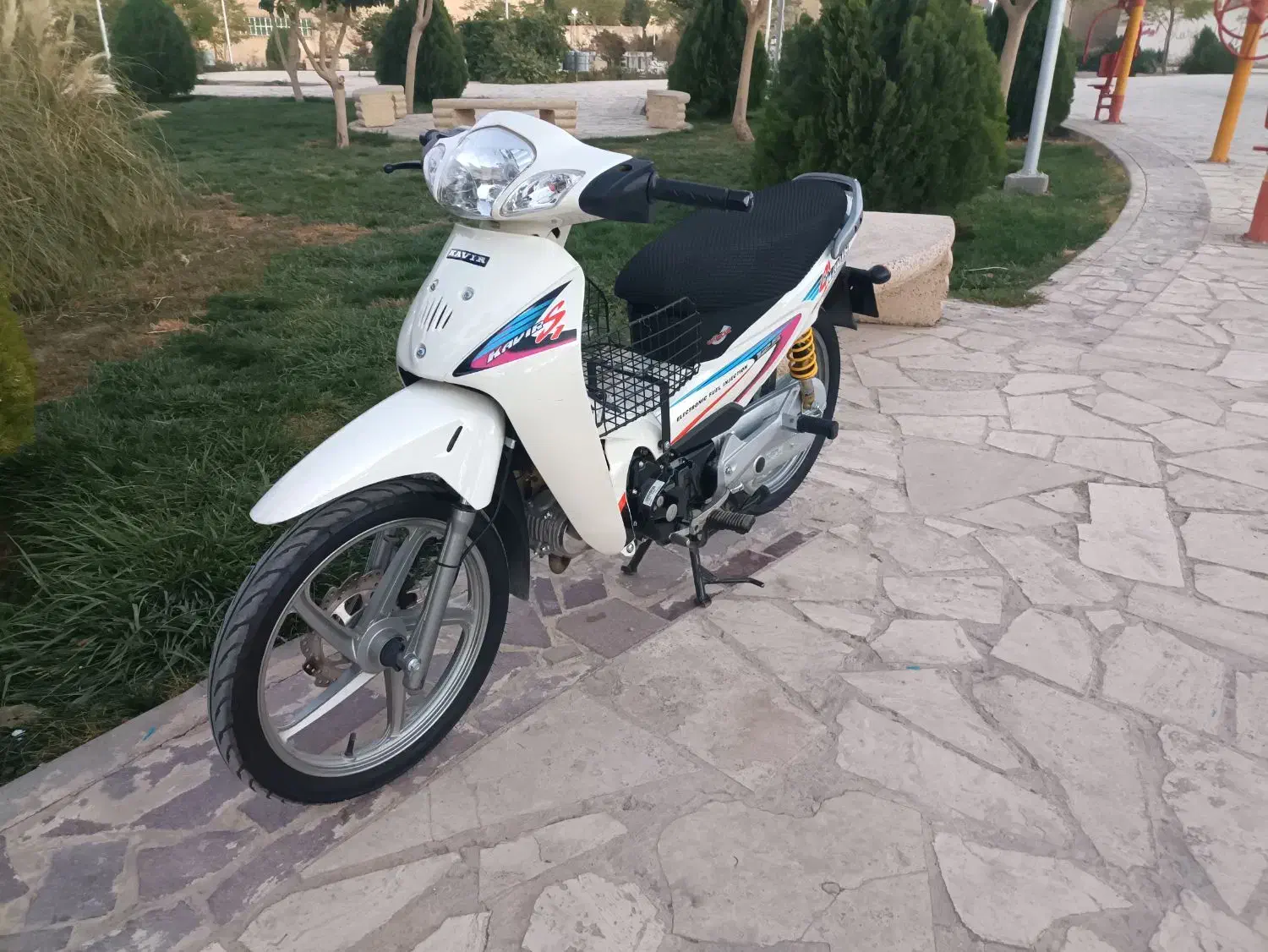موتور  بی کلاچ 125 کویر|موتورسیکلت|اصفهان, بهارستان|دیوار