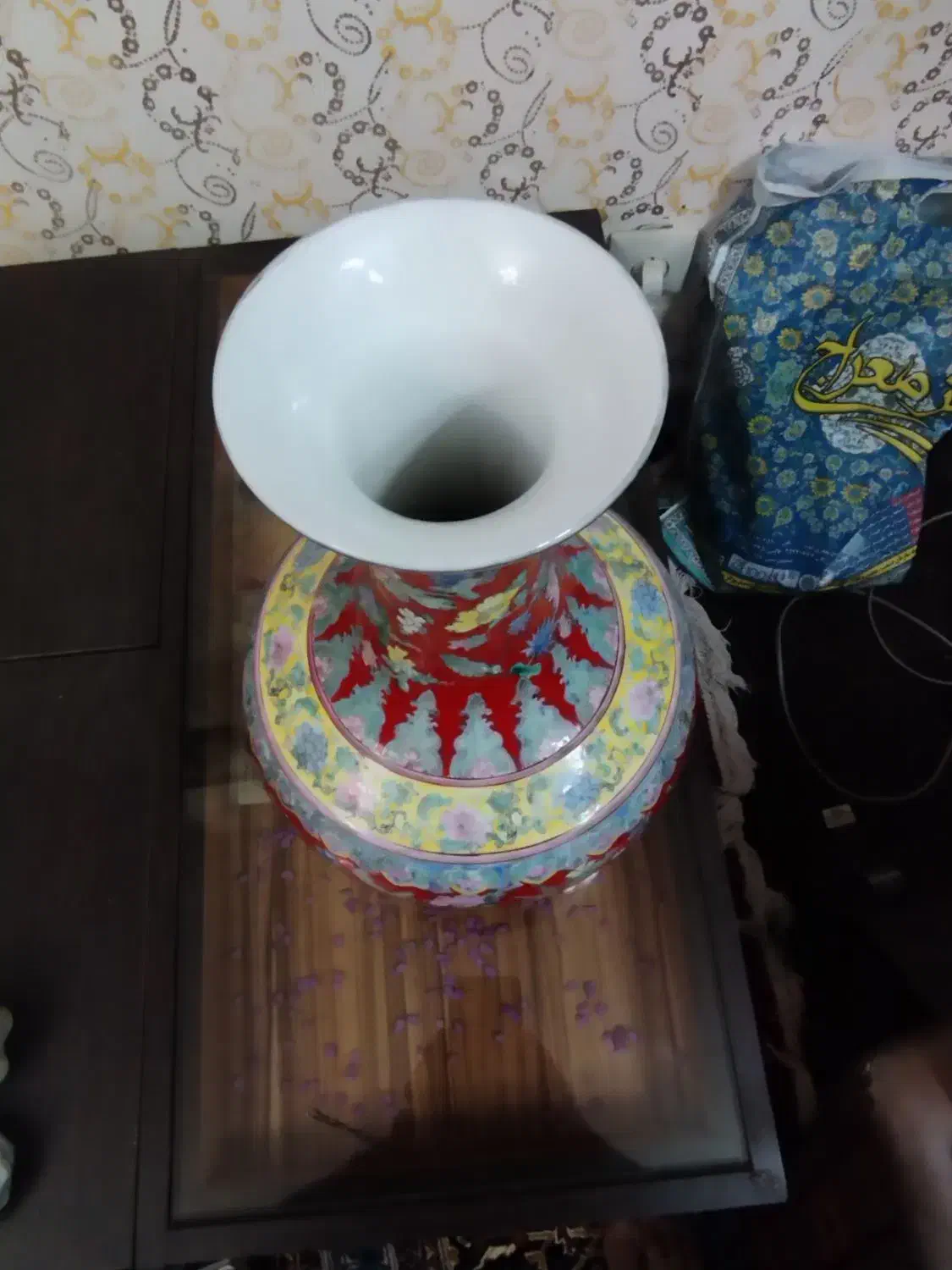 گلدون قدیمی|کلکسیون اشیاء عتیقه|پیشوا, |دیوار