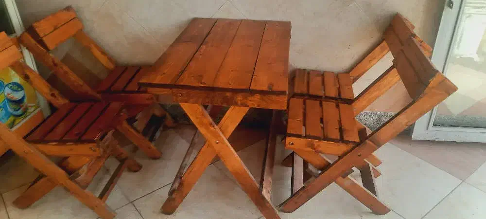 میز و صندلی چوبی تاشو ضدآب|میز و صندلی غذاخوری|صفادشت, |دیوار