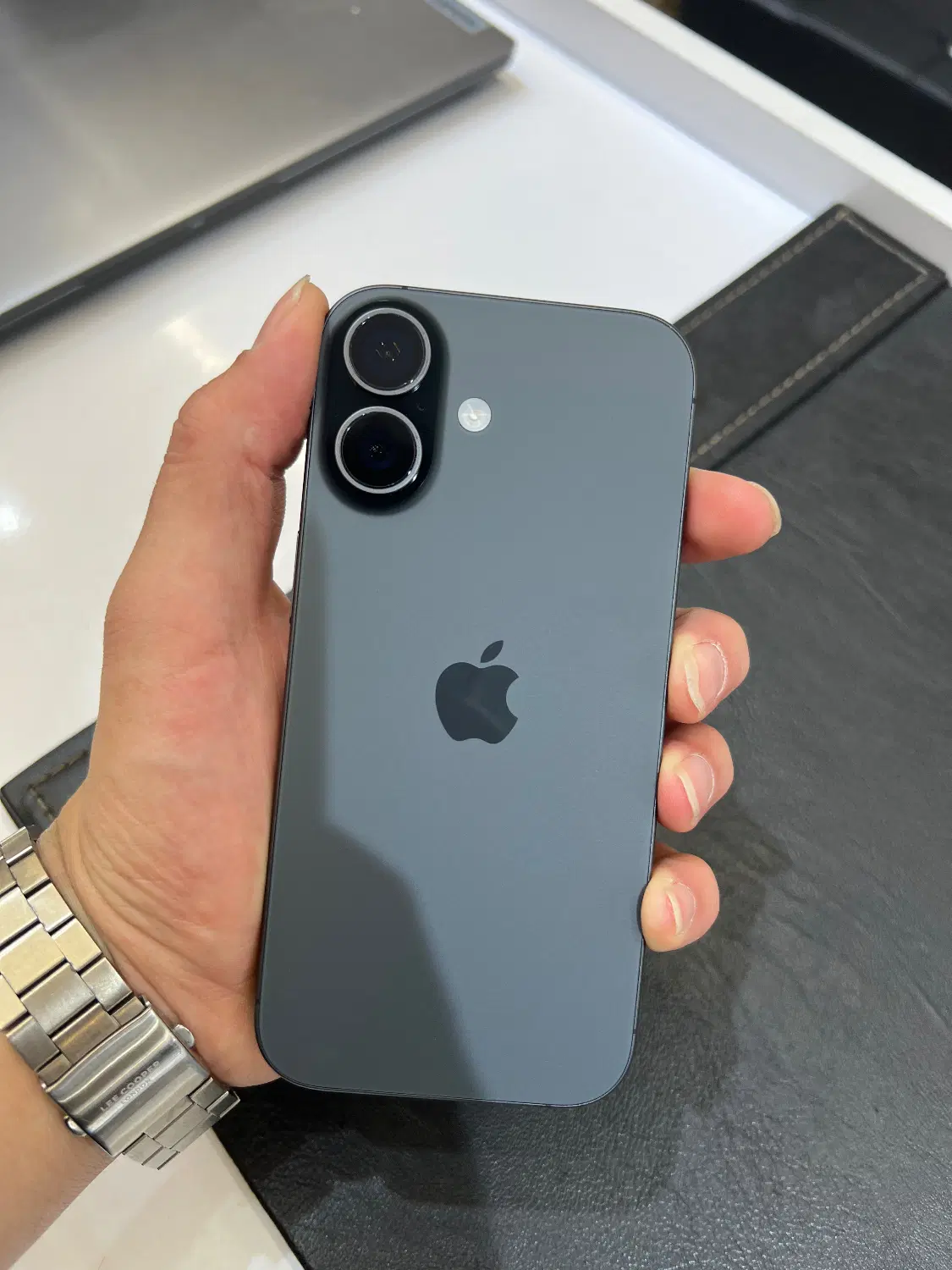 iPhone 17 normal|موبایل|اصفهان, گلزار|دیوار