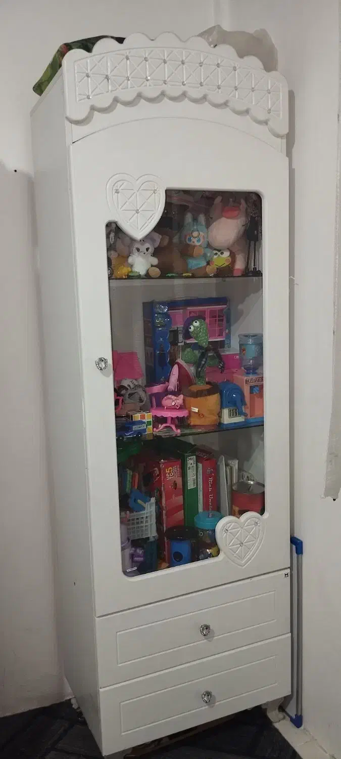 کمد لباس و ویترین اسباب بازی|جاکفشی، کمد، دراور|مشهد, رضاشهر|دیوار