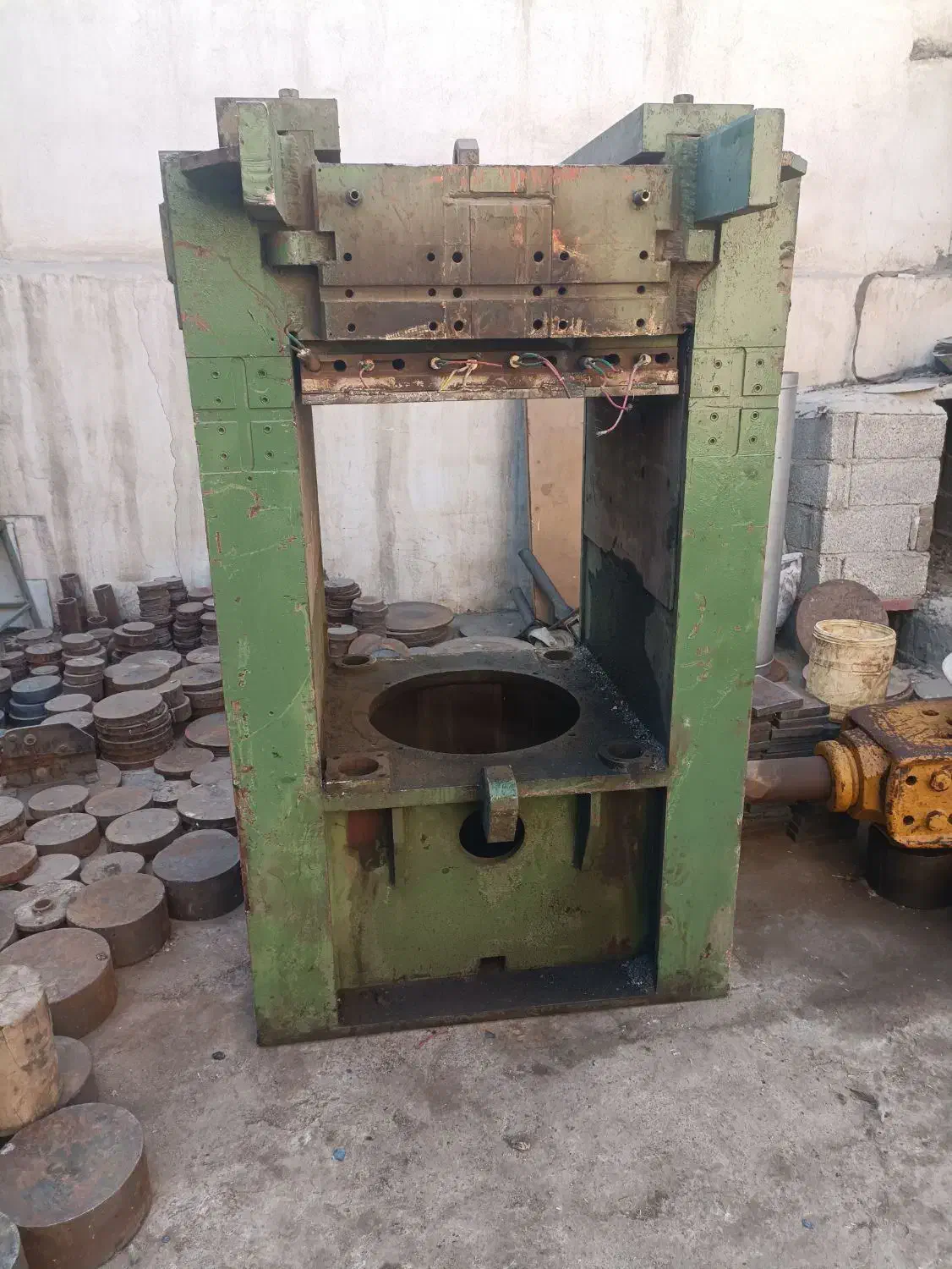 دستگاه پرس ۸۰×۸۰|ماشین‌آلات صنعتی|شهریار, شهریار|دیوار