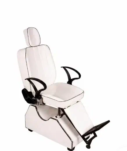 صندلی آرایشگاهی سفید|آرایشگاه و سالنهای زیبایی|چالوس, |دیوار