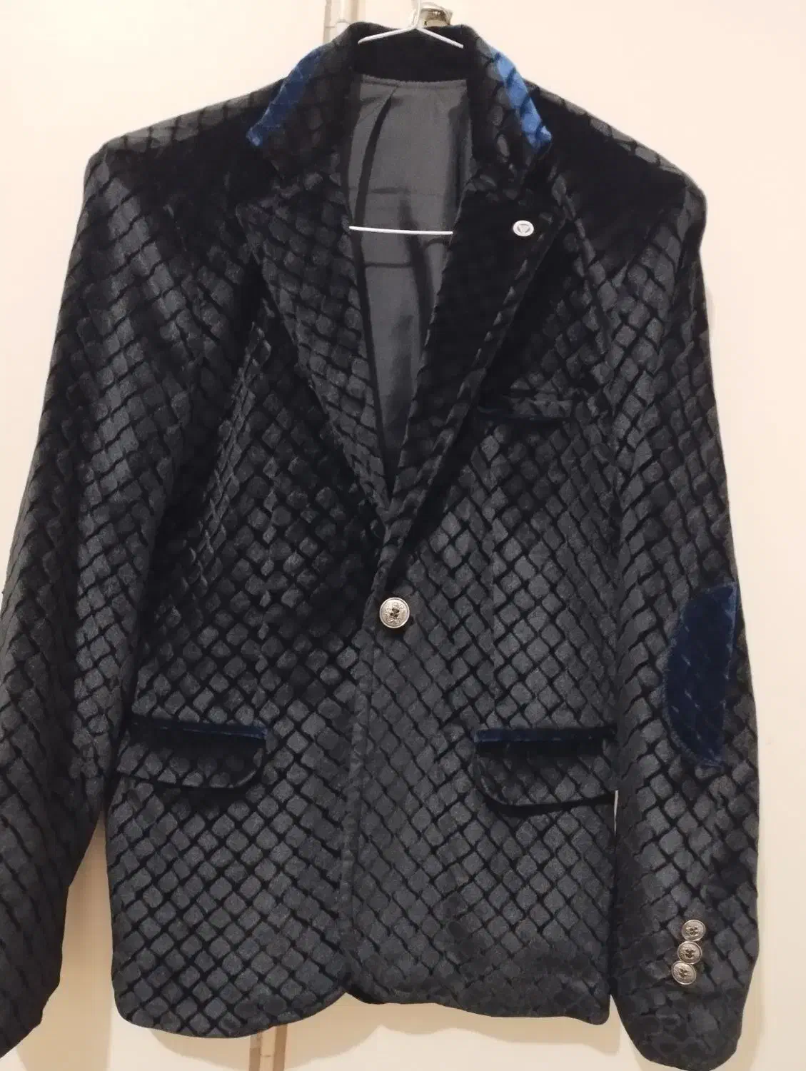 تعدادی لباس دونه ای ۱۰۰ تومن|لباس|مهدی شهر, |دیوار