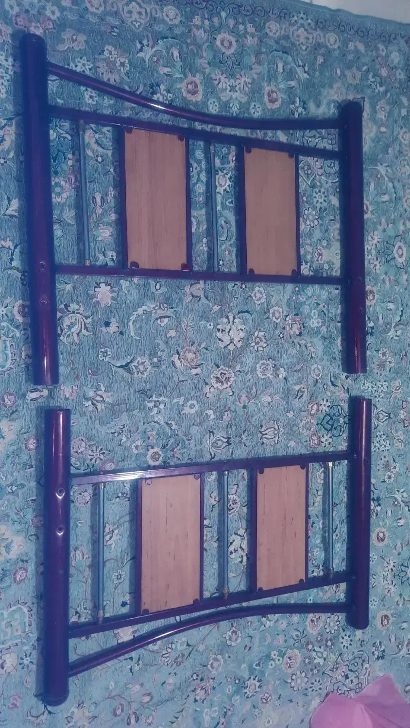 بالاسری وپایینی تخت یکنفره|تخت و سرویس خواب|شیراز, درکی|دیوار