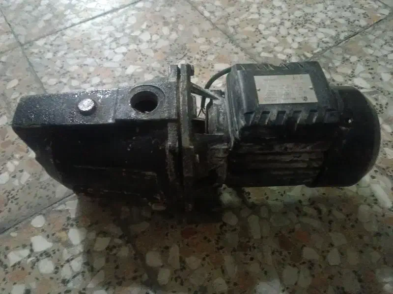 پمپ اب یک اسب|ماشینآلات صنعتی|اندیشه, شهرک کوثر|دیوار