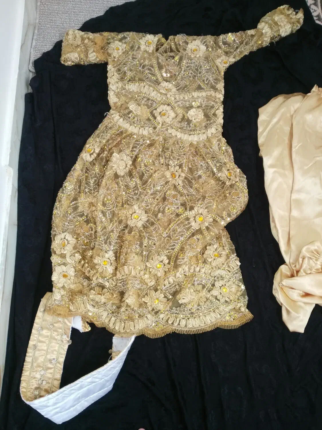 لباس کوردی|لباس|ایلام, |دیوار