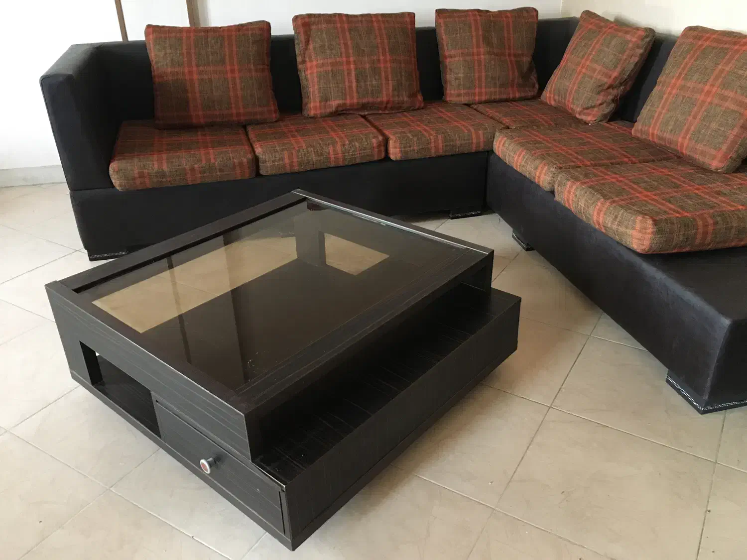 مبل ال با جلو مبلی|مبلمان خانگی و میز عسلی|شیراز, انجیره|دیوار