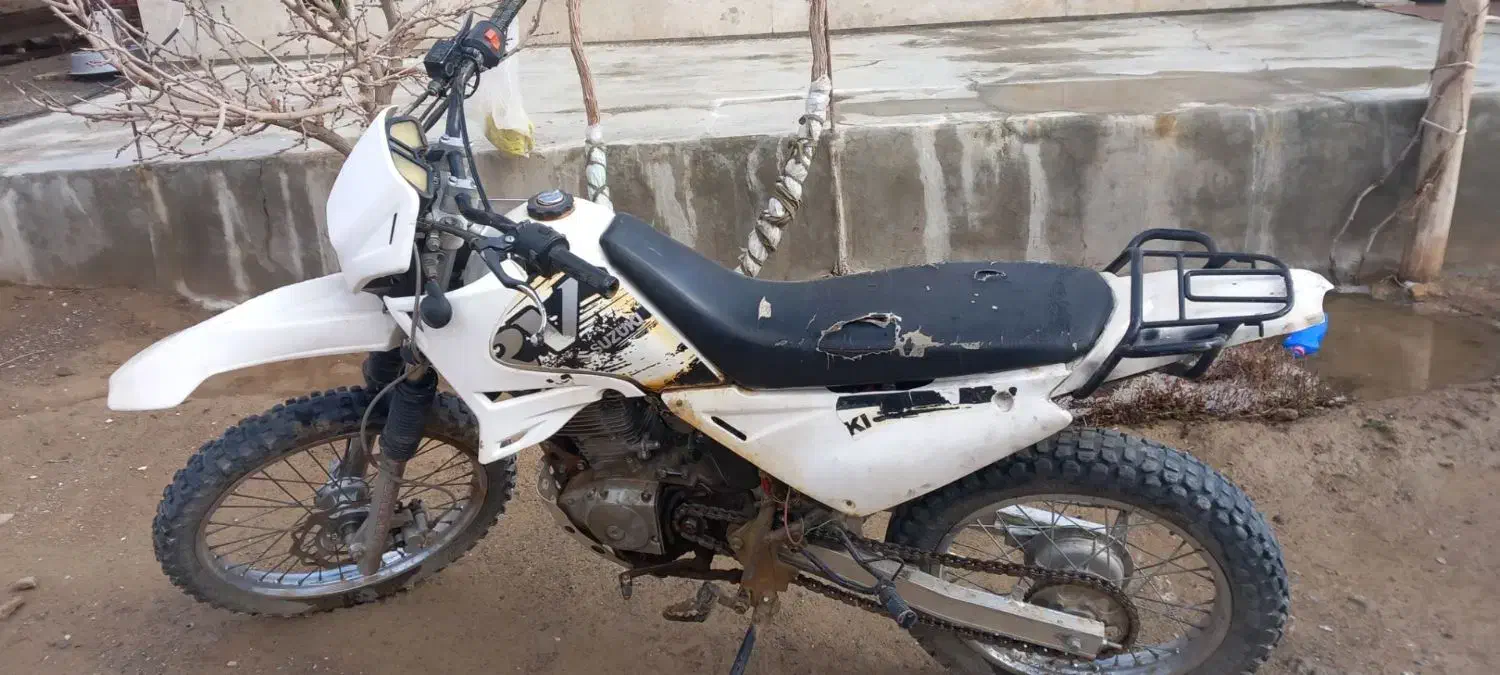 روان 200|موتورسیکلت|تربت جام, جلگه موسی آباد|دیوار