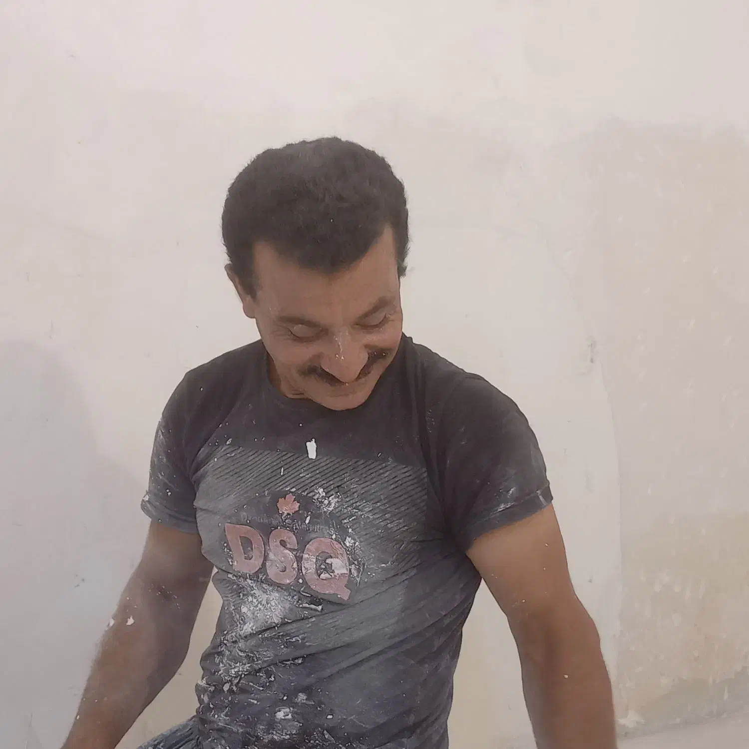 گچ خاک و گچ کشی|خدمات پیشه و مهارت|اصفهان, شهرک کوثر|دیوار