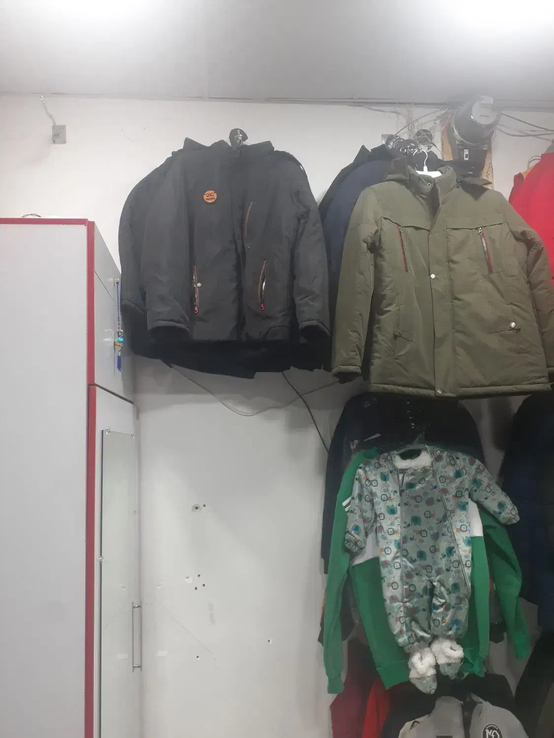 حراج انواع لباس مردانه|حراج|ازنا, |دیوار