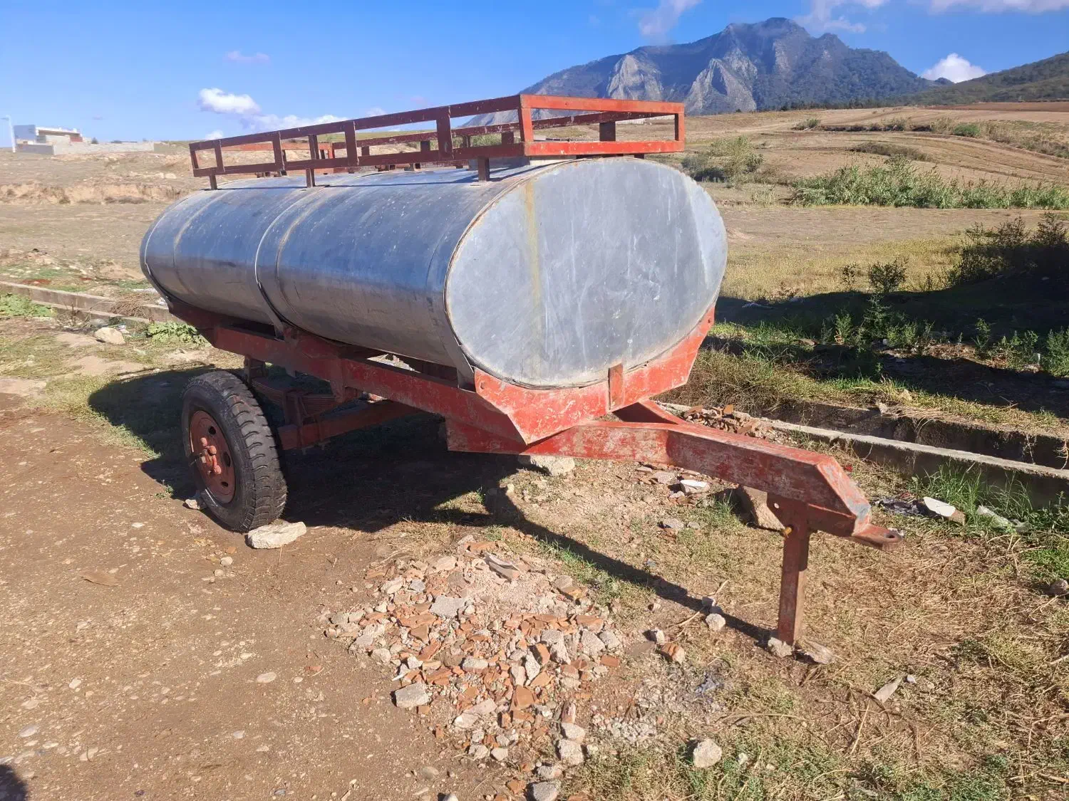 فروش تانکر آب تراکتور درحد خشک|قطعات یدکی و لوازم جانبی|گالیکش, |دیوار