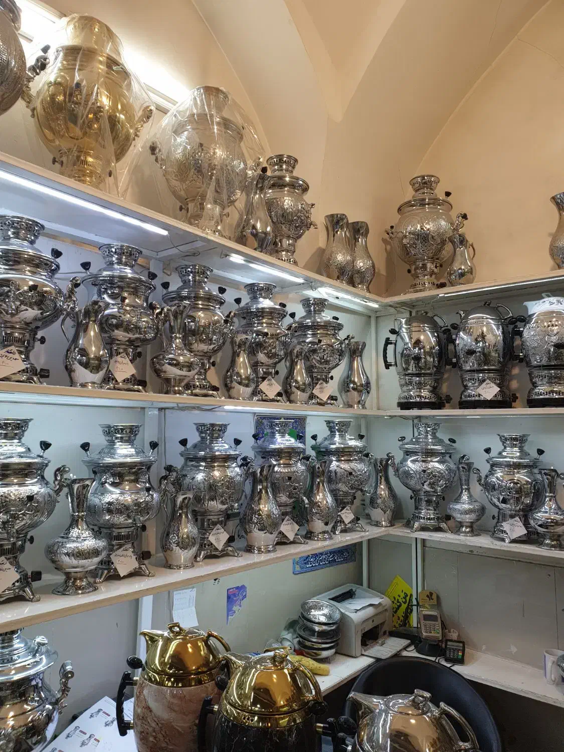 hreسماور گازی trبرنجی مسی ذغالی زغالی برقی d4f|قوری، کتری، قهوهساز دستی|اصفهان, دستگرده|دیوار