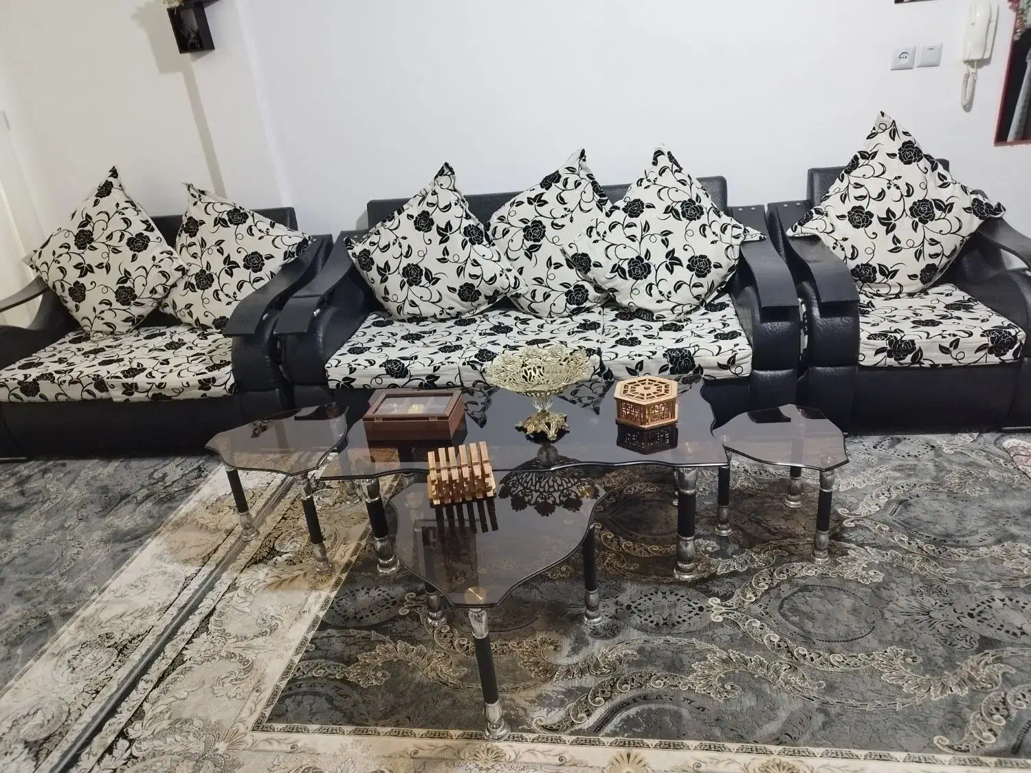 مبلمان ۷نفره|مبلمان خانگی و میز عسلی|نظرآباد, رسالت|دیوار