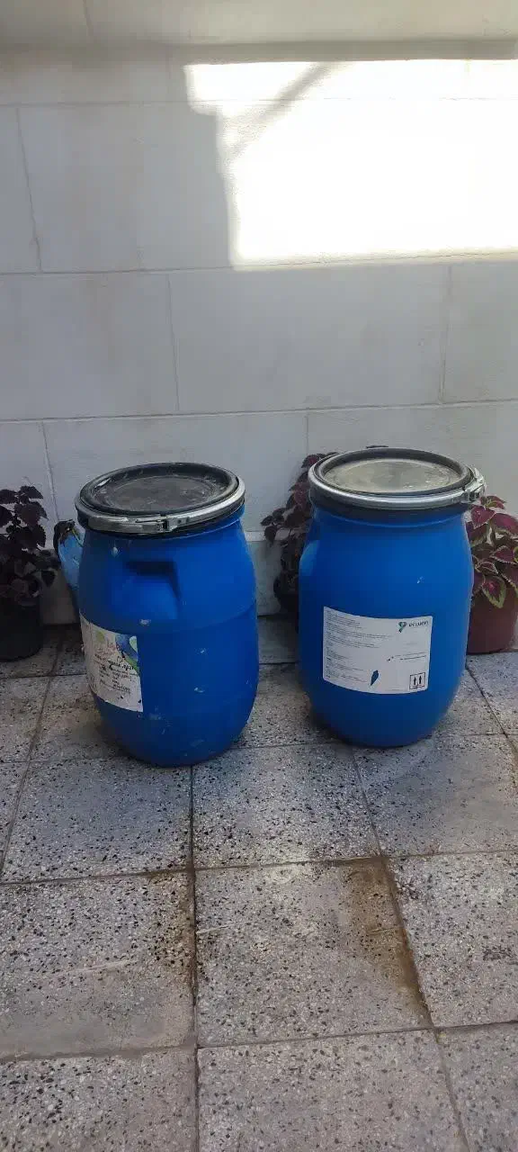 دبه سی لیتری|ظروف نگهدارنده، پلاستیکی، یکبارمصرف|بروجرد, |دیوار