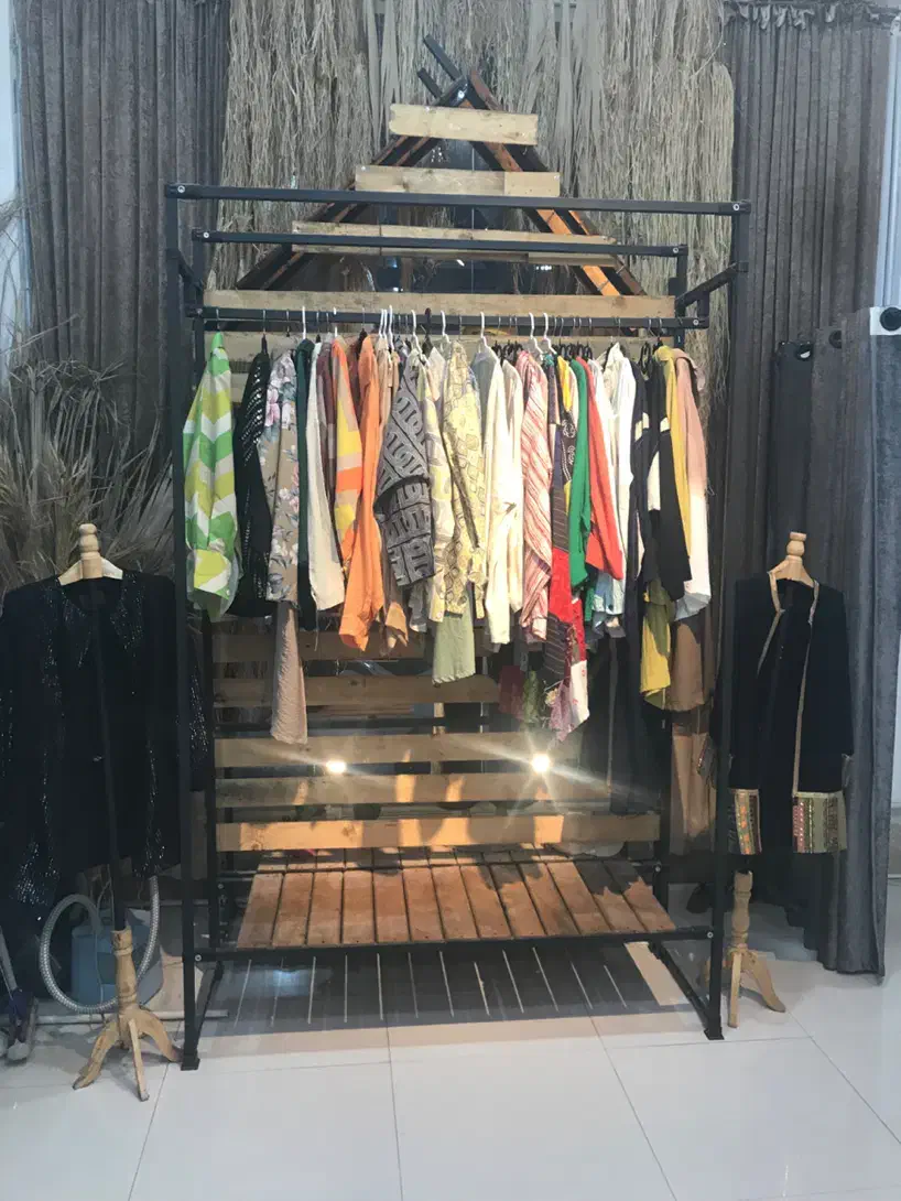 قفسه و رگال، لوازم مزون و لباس|فروشگاه و مغازه|شیراز, گلستان|دیوار