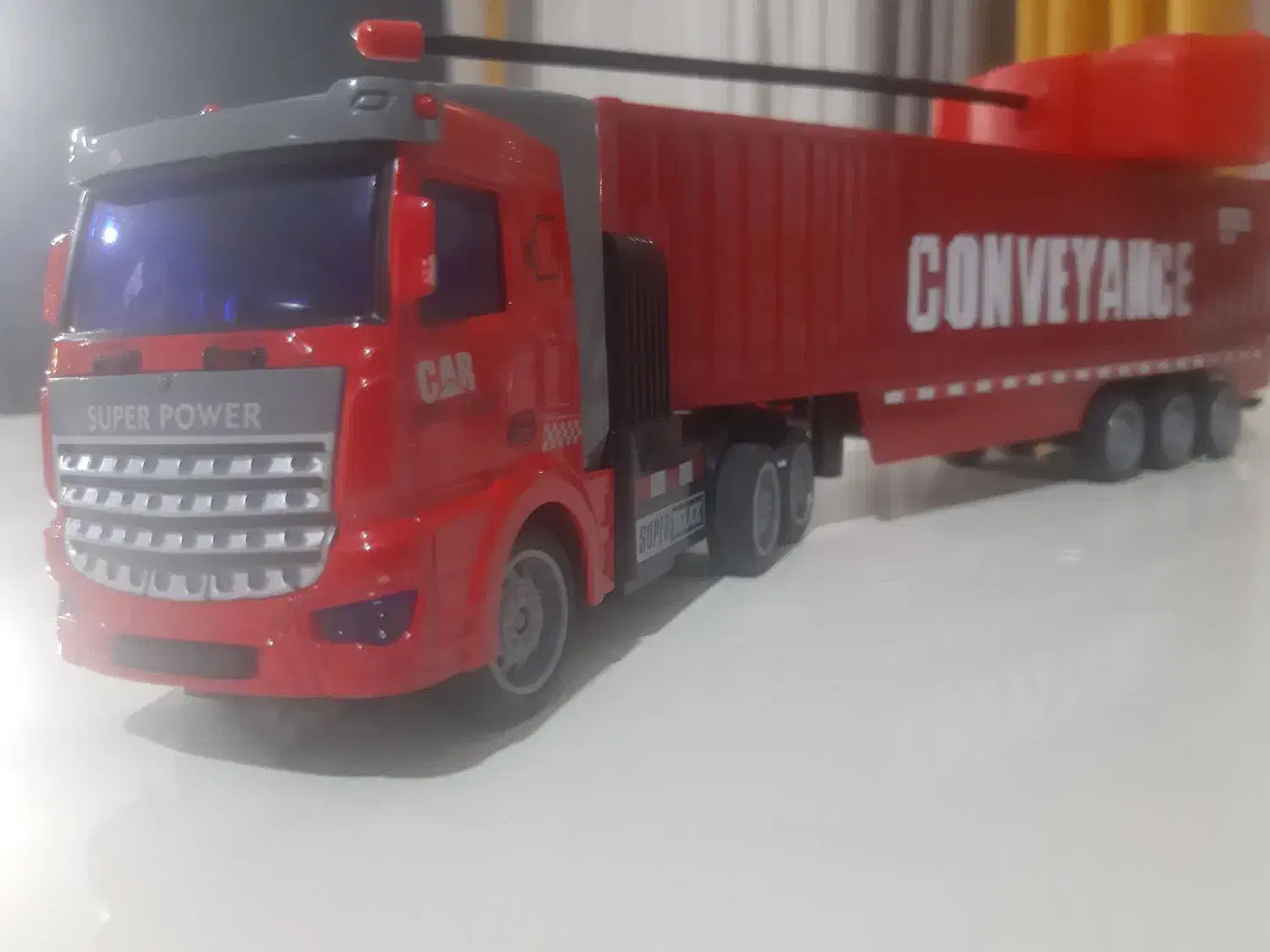 ماکت تریلی کنترلی|اسباببازی|شیراز, رکنآباد|دیوار