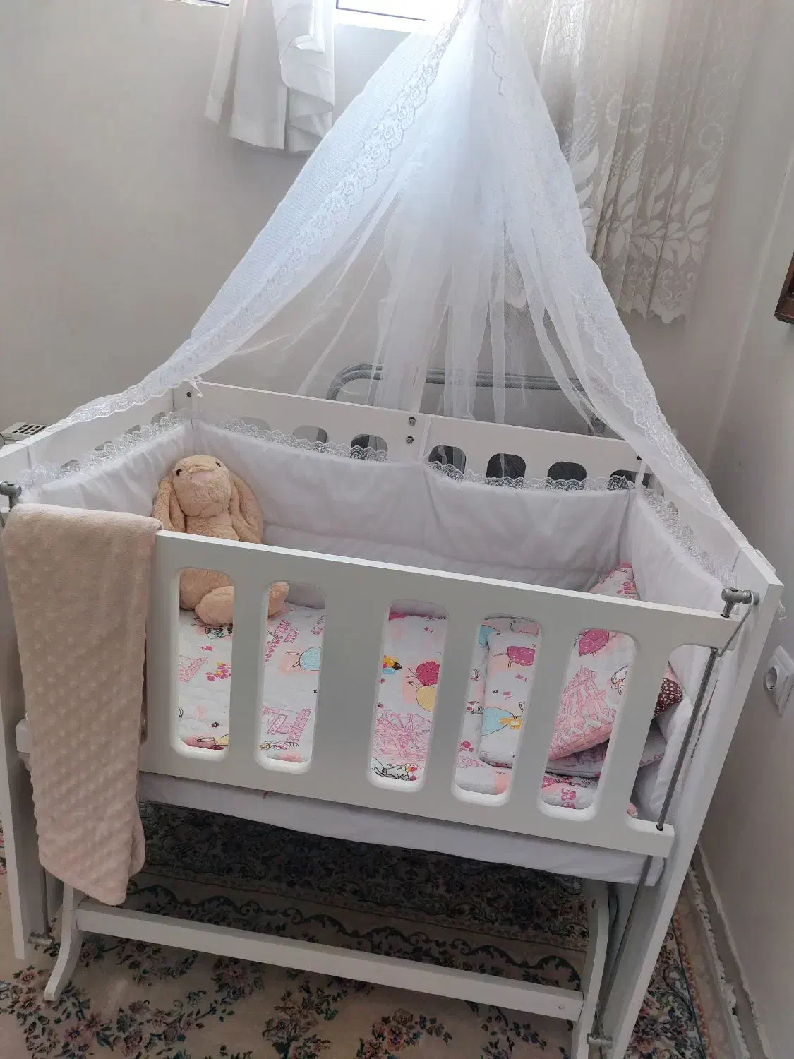 تخت گهواره شو نوزادی|تخت و سرویس خواب|سقز, |دیوار