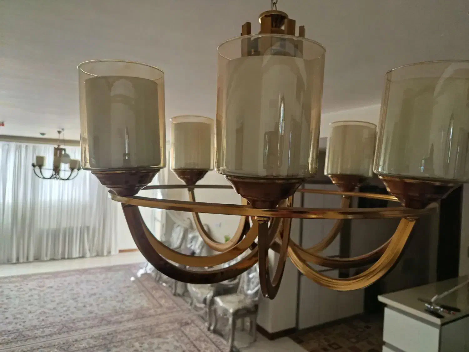 دوتا لوستر۸شاخه|لوستر و چراغ آویز|اصفهان, مارچین|دیوار