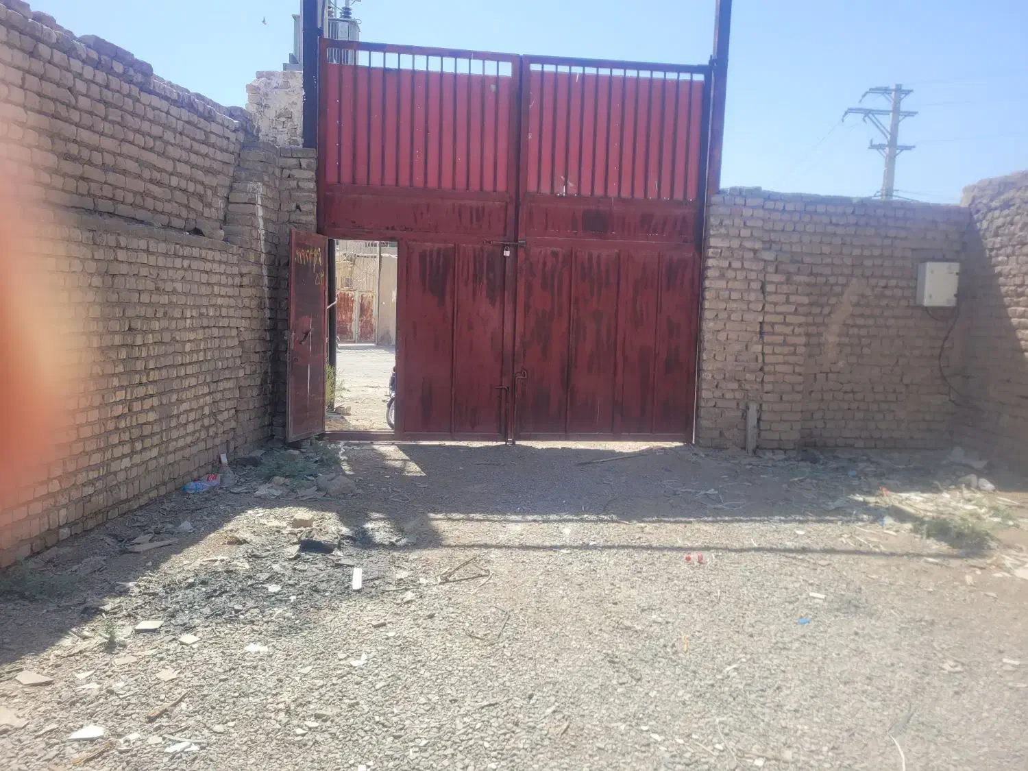 اجاره کاراژدر قلعه صدری|اجارهٔ دفتر صنعتی، کشاورزی، تجاری|قم, قلعه صدری|دیوار