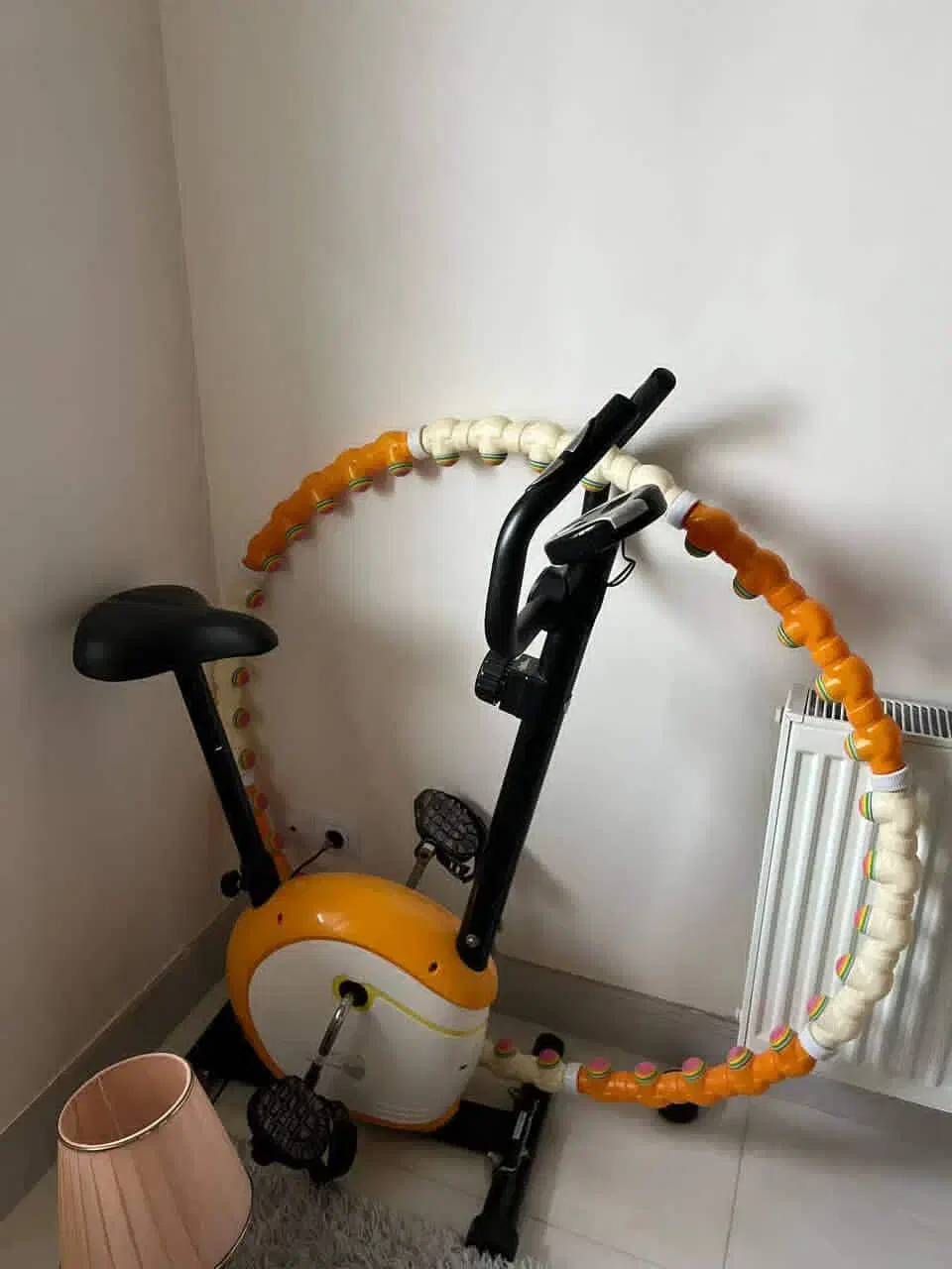 دوچرخه ورزشی|تجهیزات ورزشی|چالوس, |دیوار