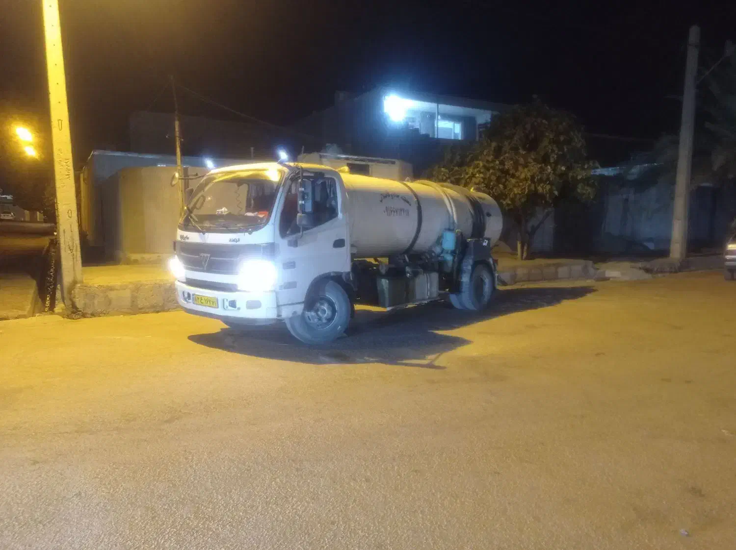 تخلیه چاه قلعه ریسی|خدمات نظافت|چاروسا, |دیوار