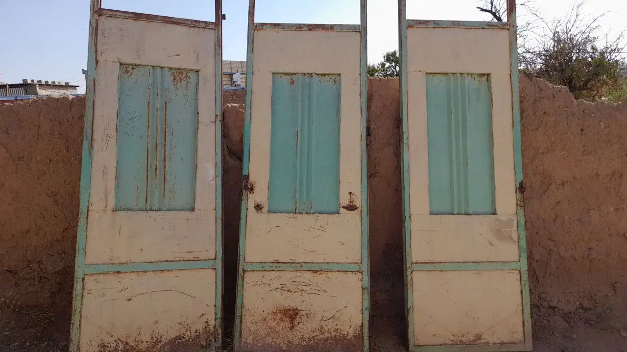 درب گاراژ|مصالح و تجهیزات ساختمان|کاشمر, |دیوار