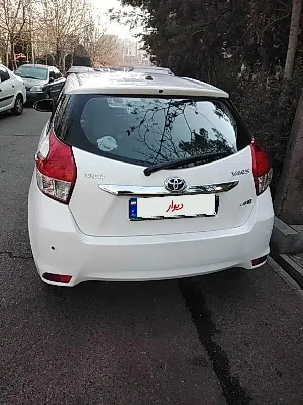 تویوتا یاریس هاچبک مدل ۲۰۱۶|خودرو سواری و وانت|تهران, قیطریه|دیوار