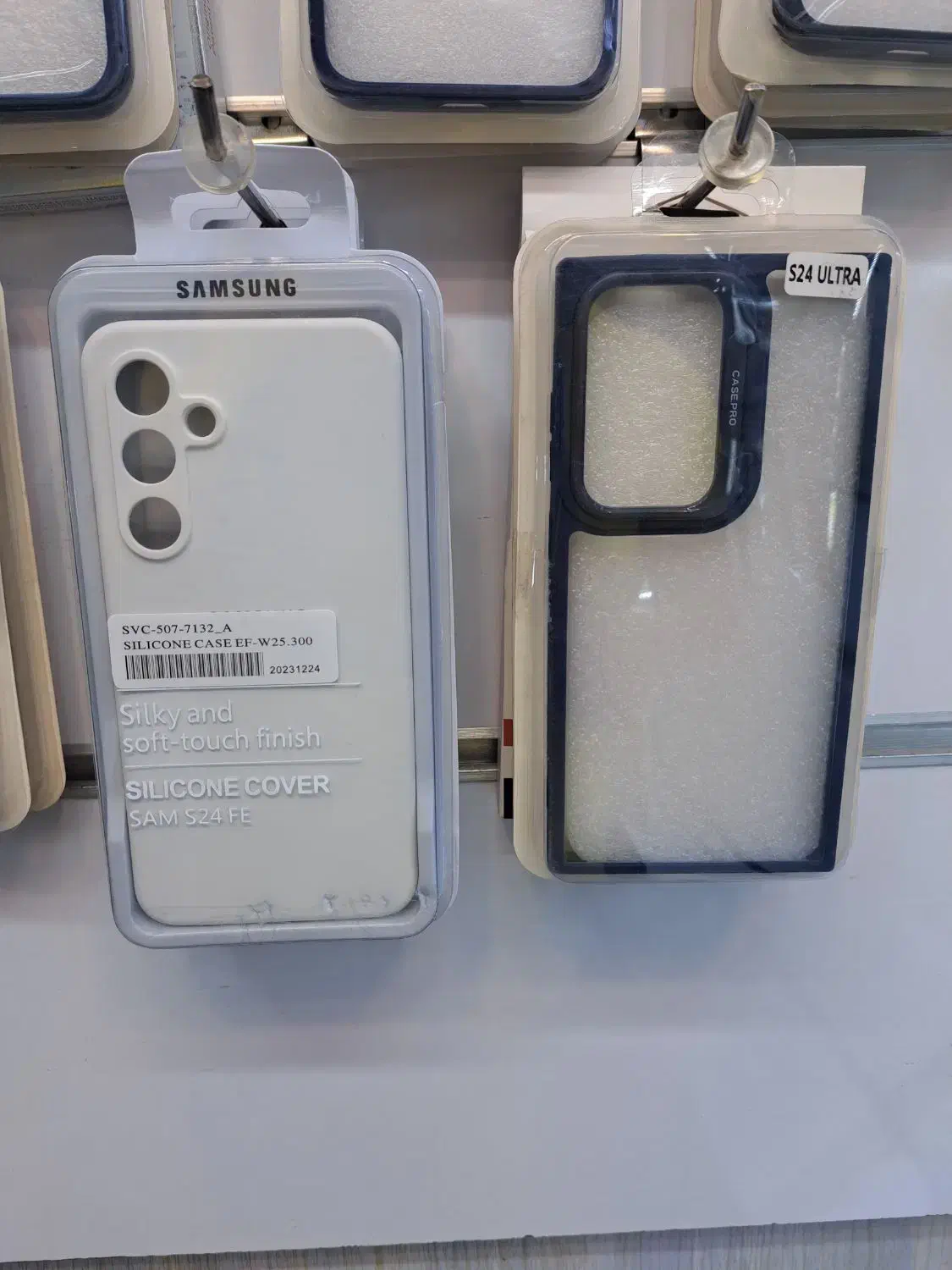 حراج لوازم جانبی موبایل به علت تغییر شغل|لوازم جانبی موبایل و تبلت|لواسان, |دیوار