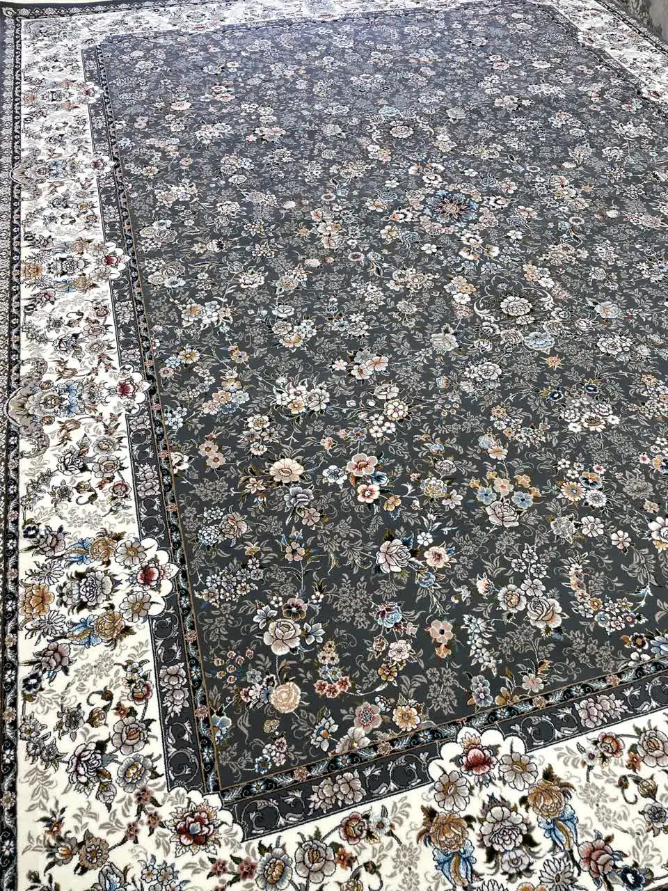 ۲عددفرش ۱۲متر تمام نخ اکرولیک تراکم ۲۵۵۰ نو/توحید۲|فرش|بیرجند, |دیوار