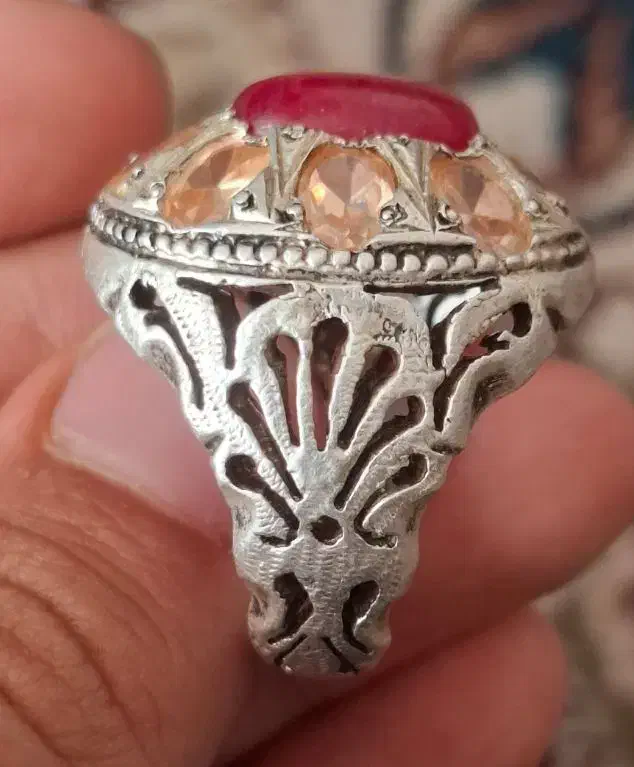 انگشتر جواهری سیترین یاقوت کهنه دستساز معاوضه دارم|جواهرات|اصفهان, طاحونه|دیوار