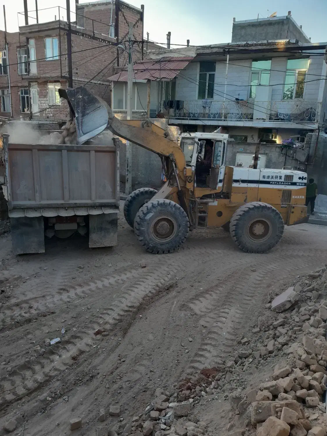 تخریب ساختمان|خدمات پیشه و مهارت|اردبیل, |دیوار