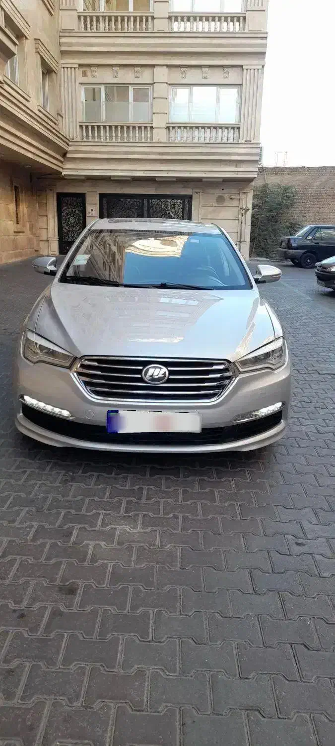 لیفان ۸۲۰|خودرو سواری و وانت|تبریز, |دیوار