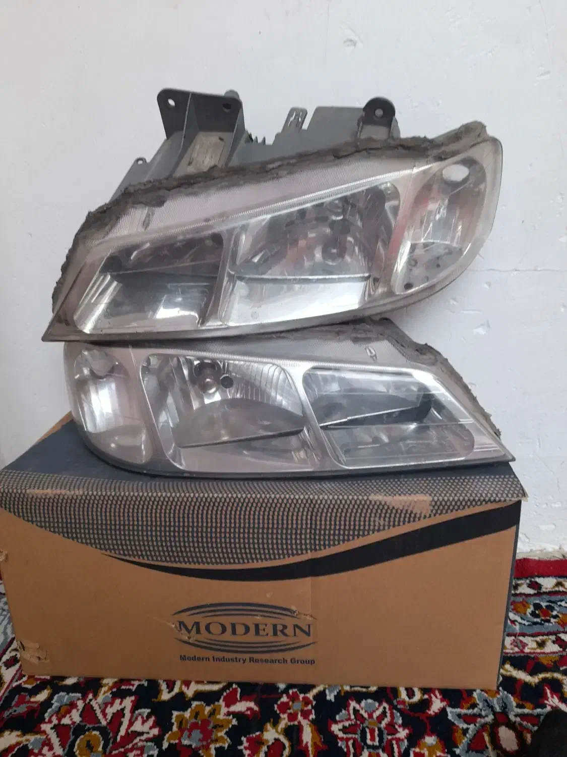 چراغ جلوی پژو پارس|قطعات یدکی و لوازم جانبی|خان ببین, |دیوار