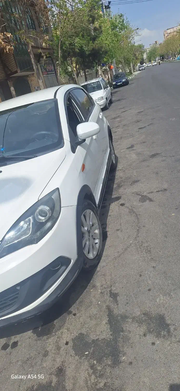 فروشی و معاوضه|خودرو سواری و وانت|مشهد, حیدرآباد|دیوار